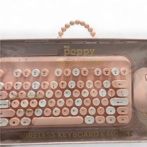 XO Poppy Pink Wireless Keyboard and Mouse